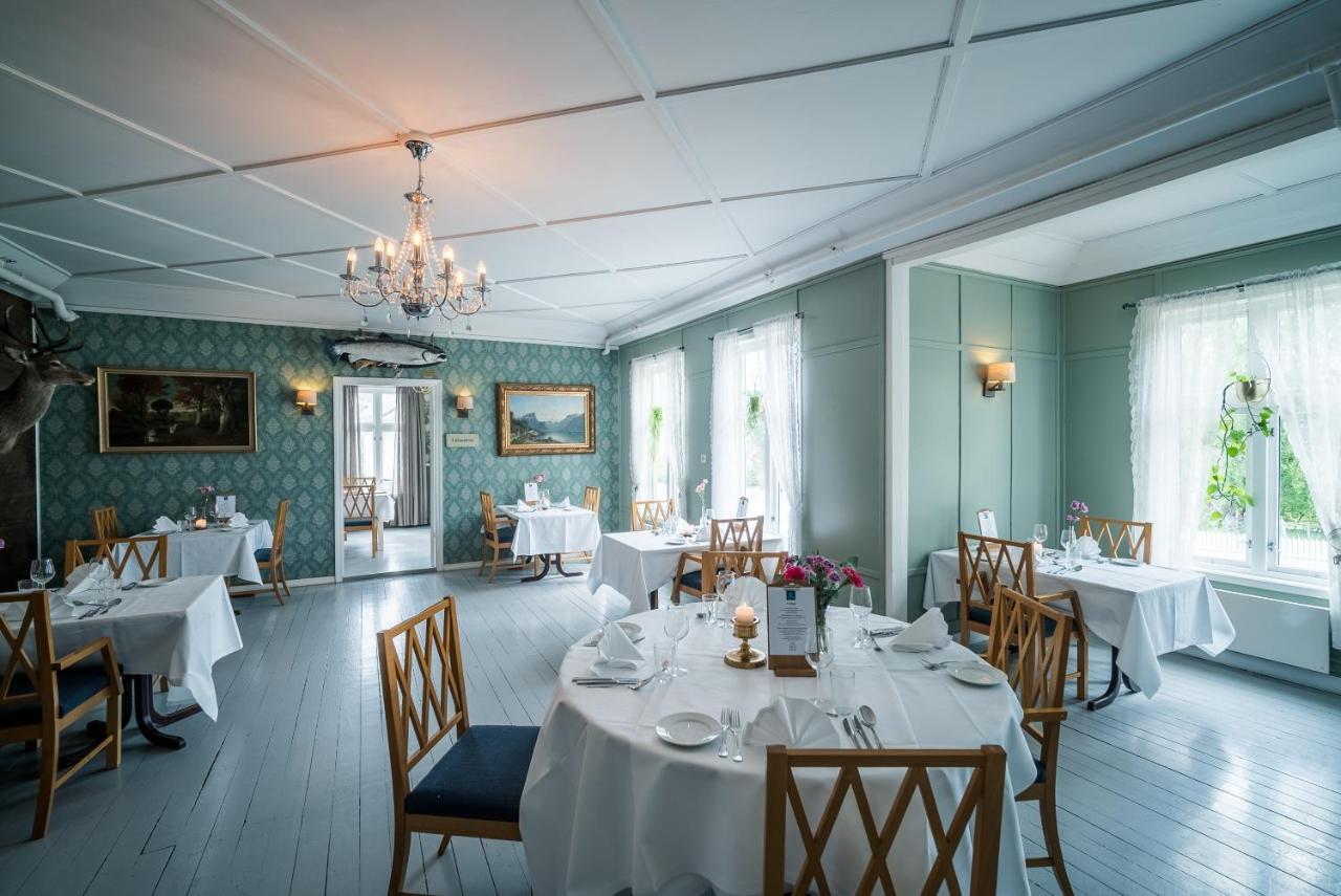 Gloppen Hotell - By Classic Norway Hotels Sandane Ngoại thất bức ảnh