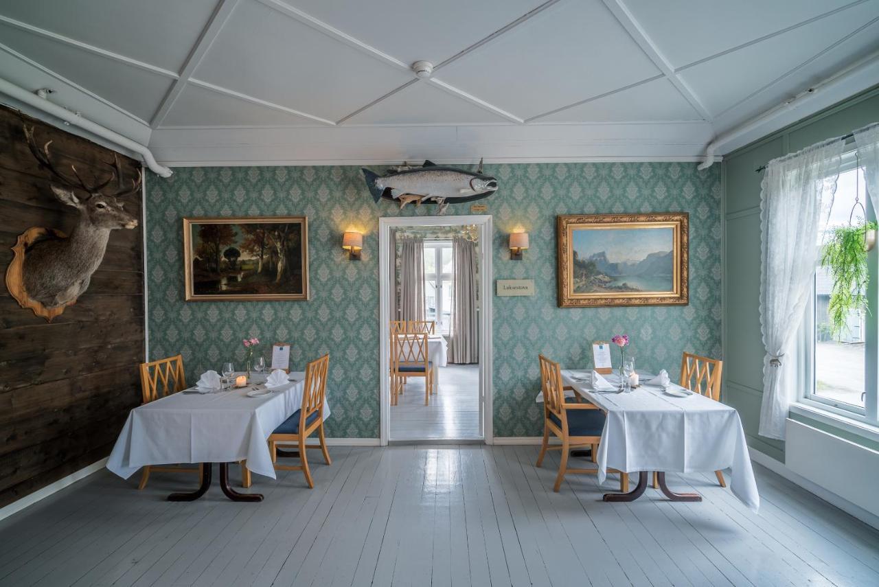 Gloppen Hotell - By Classic Norway Hotels Sandane Ngoại thất bức ảnh